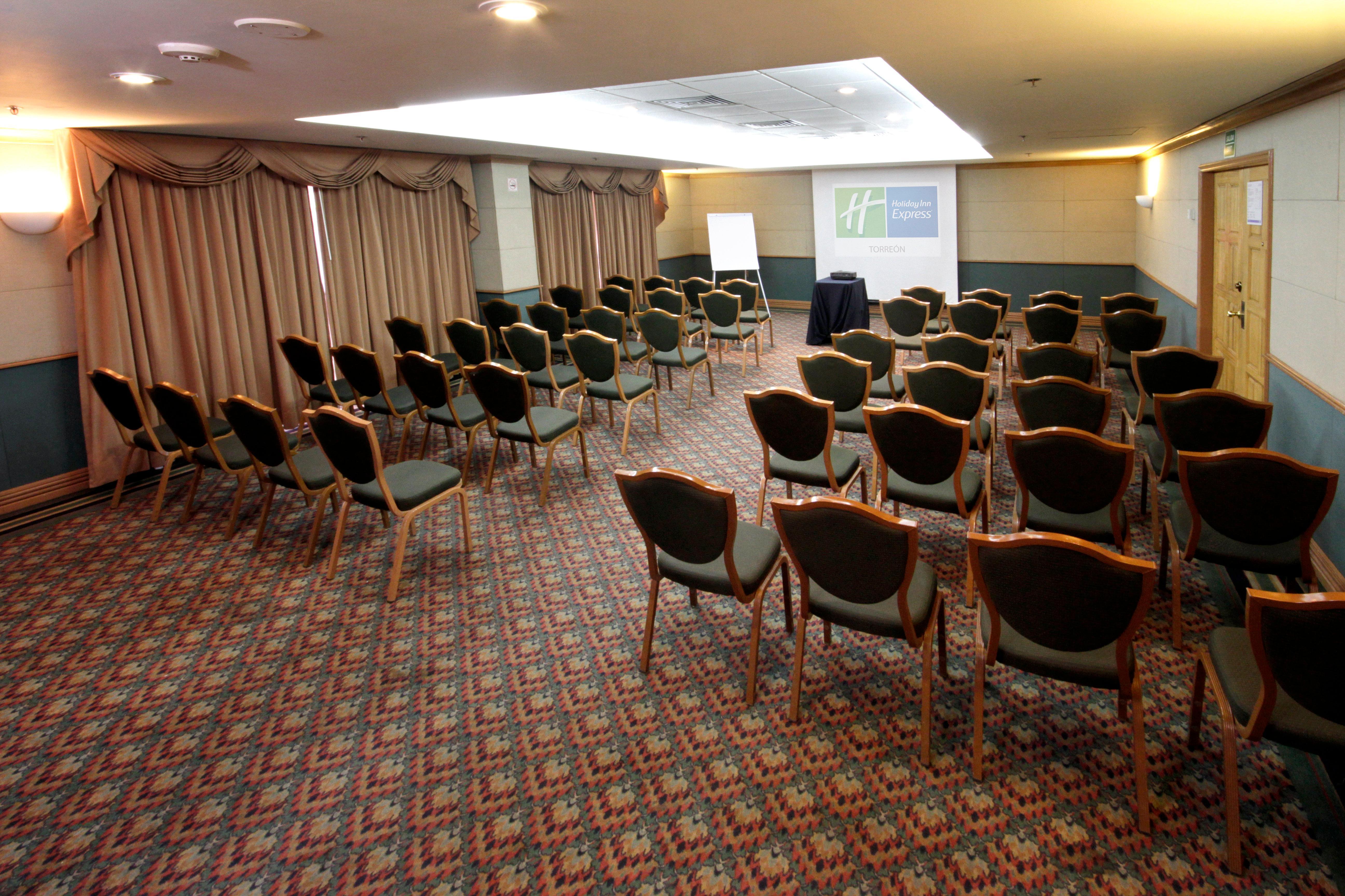 Holiday Inn Express Torreon By Ihg Exteriér fotografie