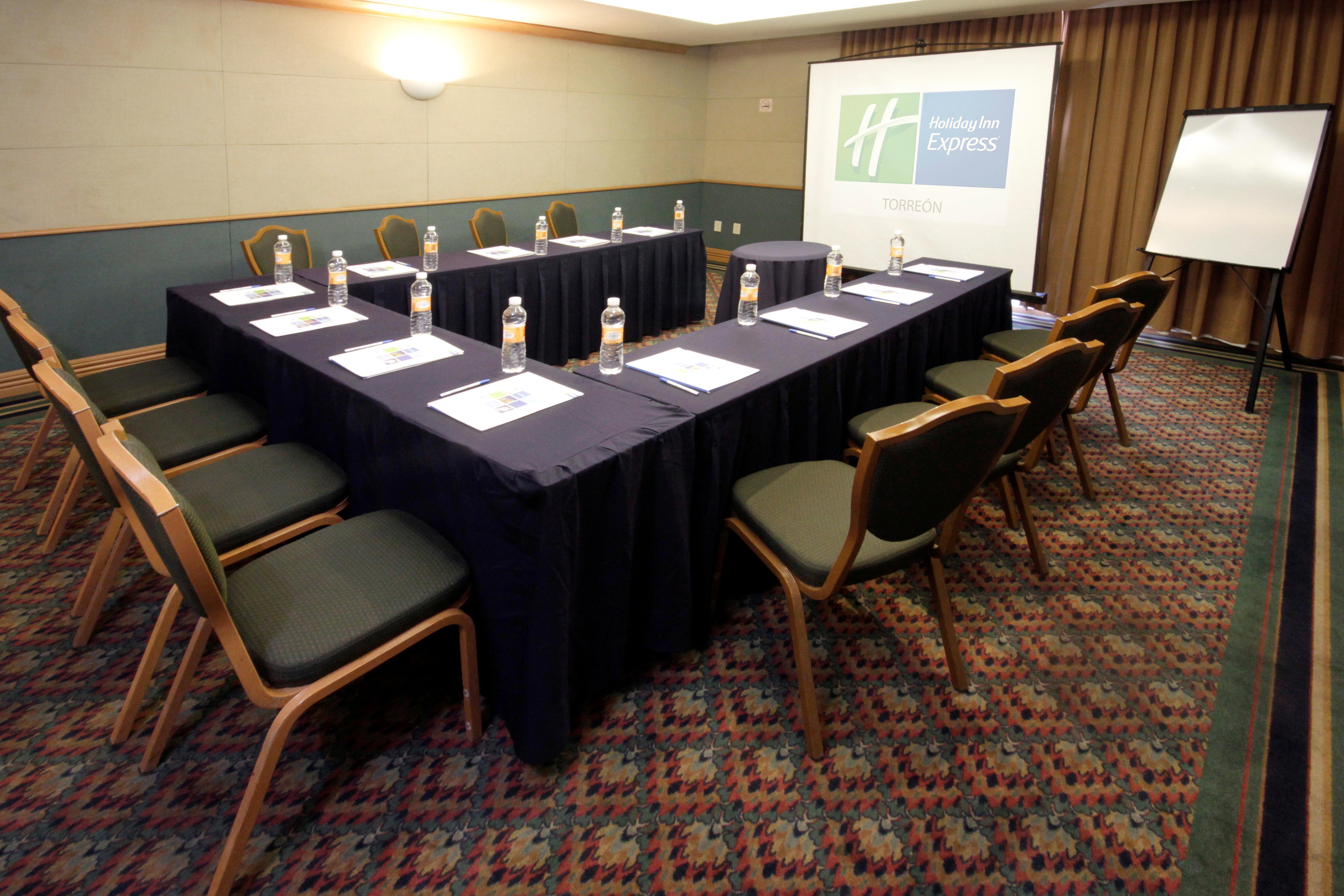 Holiday Inn Express Torreon By Ihg Exteriér fotografie