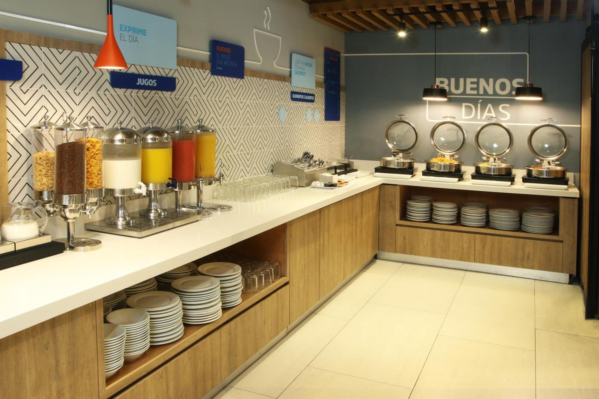Holiday Inn Express Torreon By Ihg Exteriér fotografie